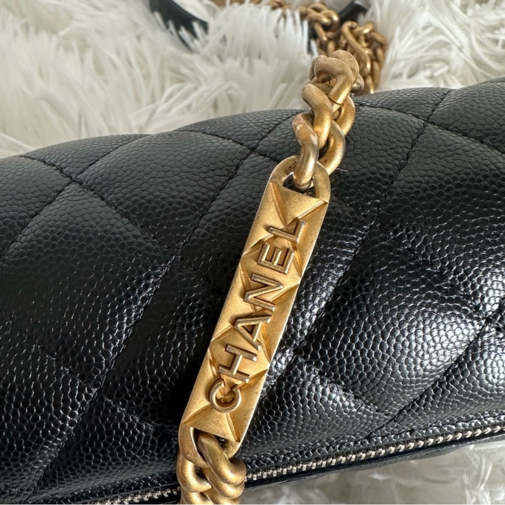 Chanel Caviar Quilted Mini Bracelet On Chain Flap - Picture 8 of 12